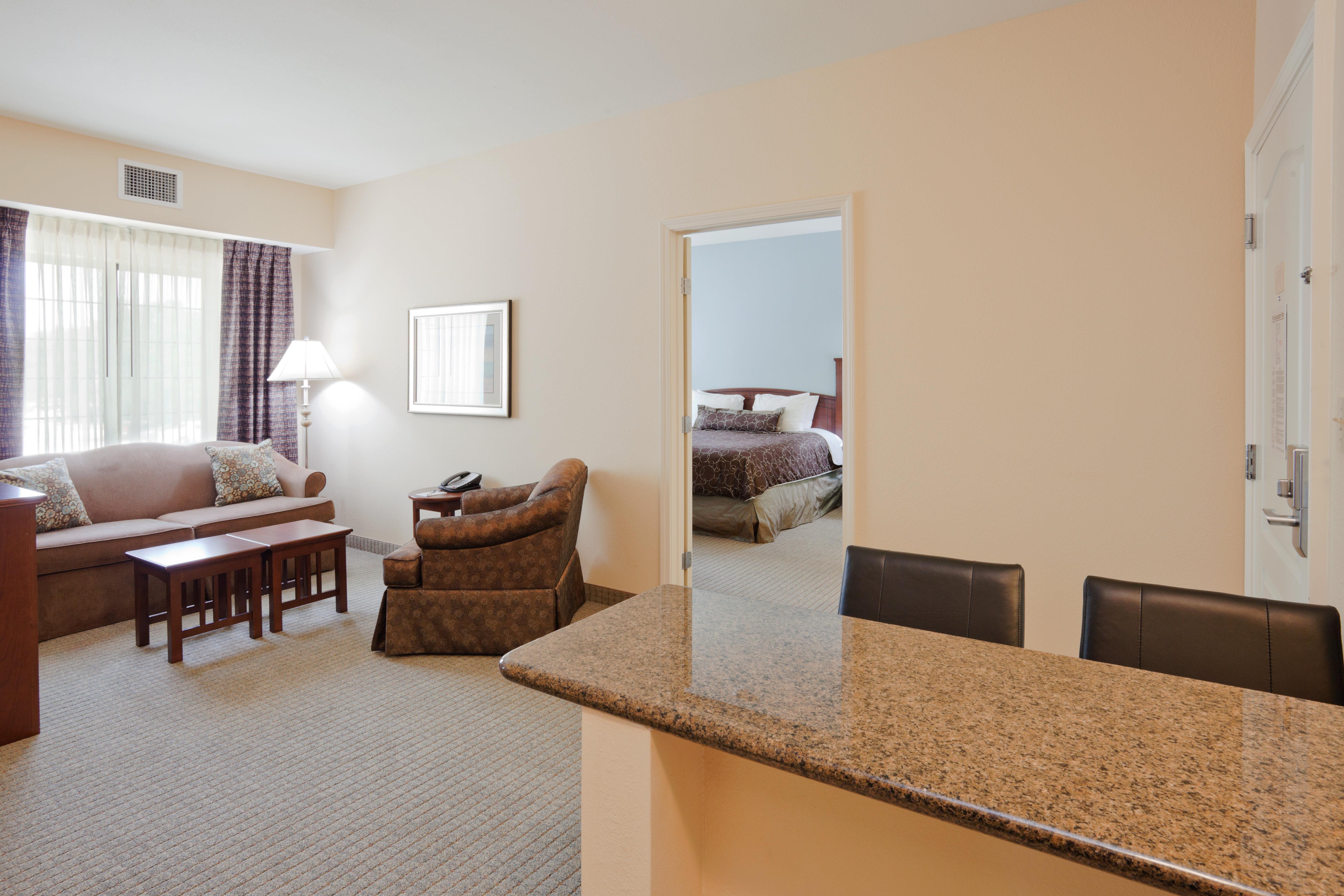 Staybridge Suites Lafayette-Airport By Ihg Exterior photo