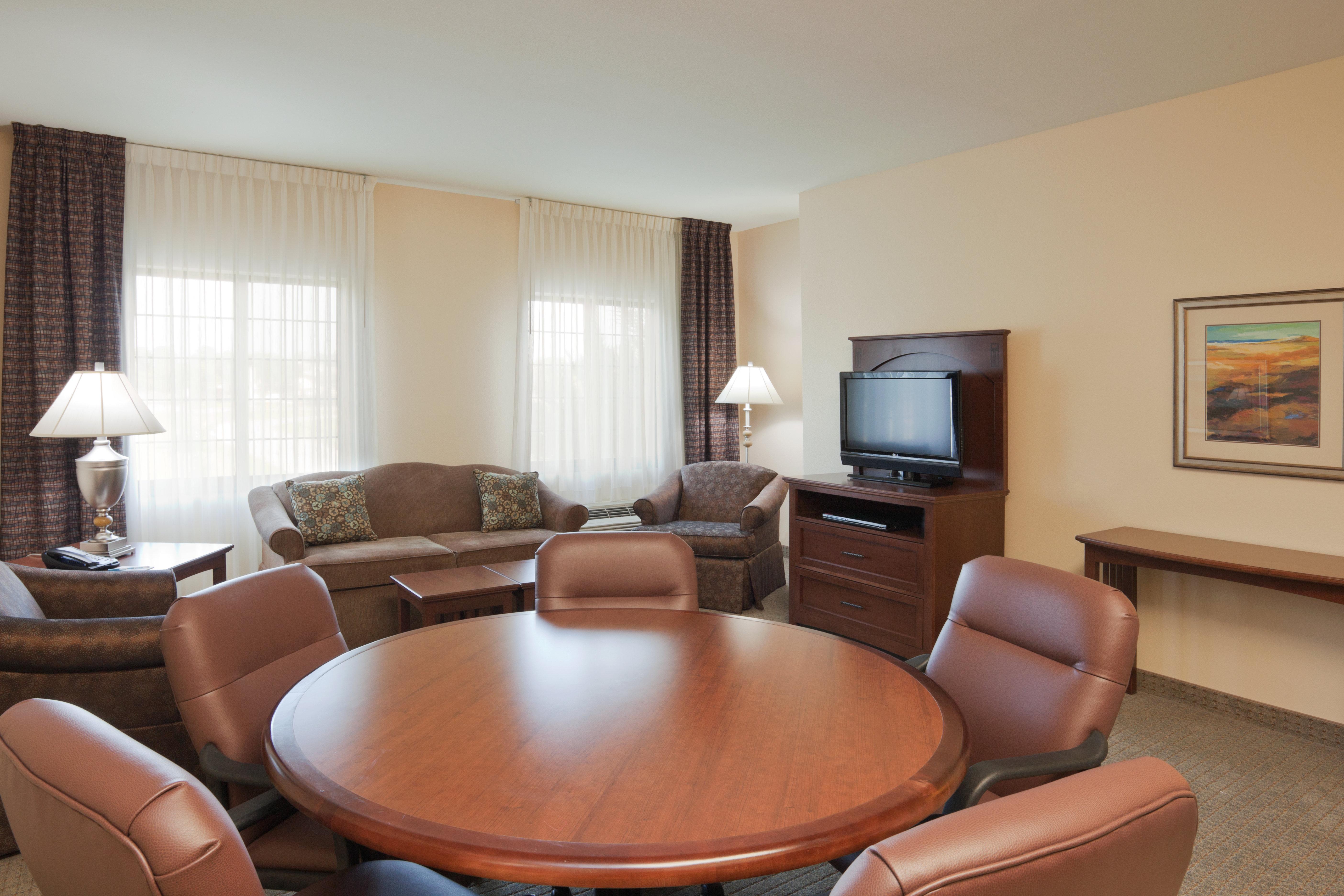 Staybridge Suites Lafayette-Airport By Ihg Exterior photo
