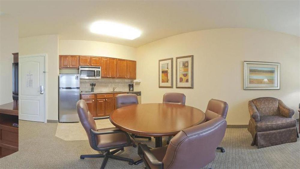 Staybridge Suites Lafayette-Airport By Ihg Exterior photo